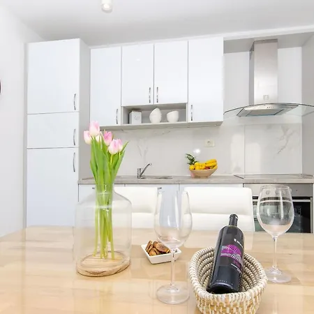 La Vie Apartamento Sumpetar